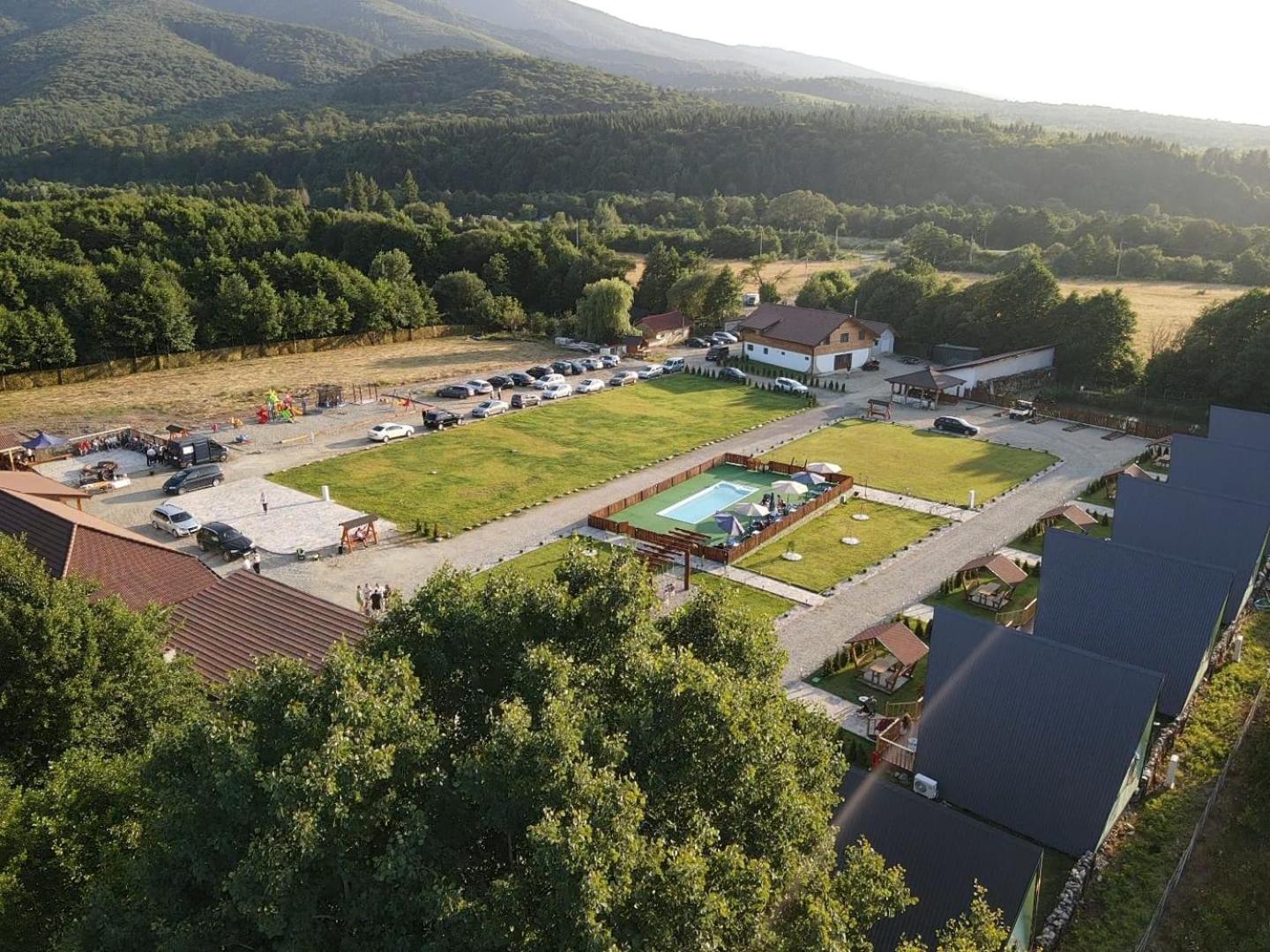 Hotel Doka Valea Sebesului A-Frame Exterior foto